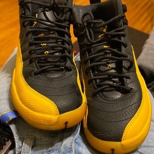 Jordan 12 worn 2 times